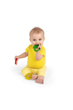 將圖片載入圖庫檢視器 Bright Starts Juicy Chews 3-Pack Textured Teethers - Watermelon, Pineapple, Banana