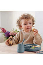 
                        
                          Load image into Gallery viewer, Everyday Baby Silicone Suction Plate
                        
                      