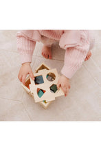 
                        
                          Load image into Gallery viewer, Bubble Wooden Shape Sorting Cube 7
                        
                      