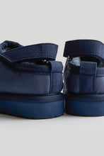 將圖片載入圖庫檢視器 Mothercare Navy Quilted Slippers