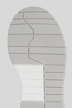 將圖片載入圖庫檢視器 Mothercare White Trainers