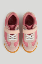 將圖片載入圖庫檢視器 Mothercare Pink Trainers
