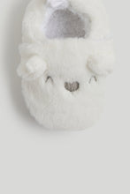 將圖片載入圖庫檢視器 Mothercare White Fluffy Baby Slippers