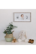 
                        
                          Load image into Gallery viewer, Pearhead Babyprints Rustic Frame 3
                        
                      