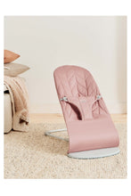 將圖片載入圖庫檢視器 BabyBjorn Bouncer Bliss Dusty Pink Cotton Petal Quilt 5