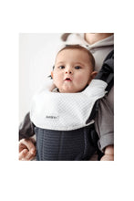 
                        
                          Load image into Gallery viewer, Babybjorn Baby Carrier Harmony Carrier Bibs 3
                        
                      