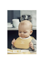 
                        
                          Load image into Gallery viewer, Babybjorn Feeding Bib Set 2 Pack Powder Yellow 2
                        
                      