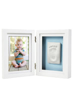 
                        
                          Load image into Gallery viewer, Pearhead Babyprints Desk Frame 5
                        
                      
