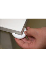 
                        
                          Load image into Gallery viewer, Safe And Care Corner Protector White 2
                        
                      