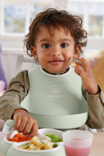 
                        
                          Load image into Gallery viewer, BabyBjörn Baby Bib 2PK - Powder Green/ Powder Blue
                        
                      