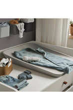 
                        
                          Load image into Gallery viewer, Leander Matty Changing Mat - Pearl Grey
                        
                      