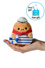
                        
                          將圖片載入圖庫檢視器 Noodoll Sailor Ricespud Mini Sitting Plush Toy
                        
                      