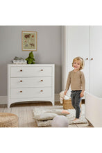 
                        
                          Load image into Gallery viewer, Leander Classic Dresser White
                        
                      