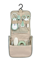 
                        
                          將圖片載入圖庫檢視器 9件嬰兒個人護理套裝 連掛包
                        
                      