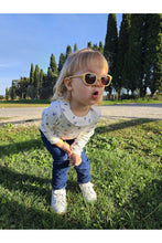 
                        
                          Load image into Gallery viewer, Beaba Sunglasses 9-24M Lucky Ochre
                        
                      