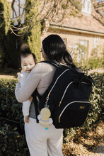 
                        
                          Load image into Gallery viewer, Bubble Mini Bubble Buddy Keychain Bumble The Bee - Online Exclusive
                        
                      