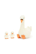 
                        
                          Load image into Gallery viewer, Jellycat Featherful Swan
                        
                      