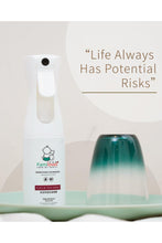 
                        
                          Load image into Gallery viewer, Familoves Flea &amp; Tick Spray 200ml
                        
                      