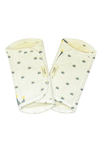 
                        
                          Load image into Gallery viewer, I-Angel Organic Teething Pads Crown White - Online Exclusive
                        
                      