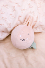 
                        
                          將圖片載入圖庫檢視器 Trixie 發聲球 - Mrs. Rabbit
                        
                      