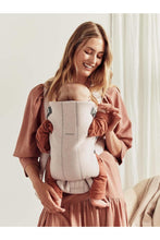 
                        
                          Load image into Gallery viewer, BabyBjörn Baby Carrier Mini -  Light Beige, 3D Mesh
                        
                      