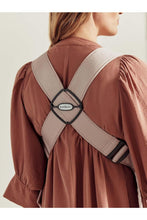 
                        
                          Load image into Gallery viewer, BabyBjörn Baby Carrier Mini -  Light Beige, 3D Mesh
                        
                      