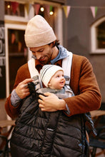 
                        
                          Load image into Gallery viewer, BabyBjörn Winter Cover for Baby Carrier
                        
                      