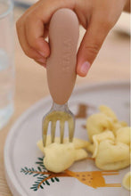 
                        
                          將圖片載入圖庫檢視器 Beaba Set Of 2 Stainless Steel Pre-Cutlery - Praline
                        
                      