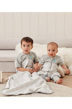 
                        
                          Load image into Gallery viewer, Love To Dream  Swaddle Up Warm Wht M 2.5T
                        
                      