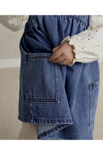 
                        
                          Load image into Gallery viewer, Mamas &amp; Papas Denim Pinny Dress &amp; Heart Bodysuit Set
                        
                      