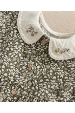 
                        
                          Load image into Gallery viewer, Mamas &amp; Papas Leaf Print Dress &amp; Tights Set
                        
                      