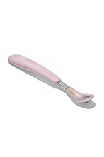 
                        
                          Load image into Gallery viewer, OXO Tot On-The-Go Feeding Spoon Blossom - Online Exclusive
                        
                      