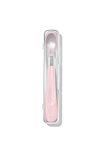 
                        
                          Load image into Gallery viewer, OXO Tot On-The-Go Feeding Spoon Blossom - Online Exclusive
                        
                      