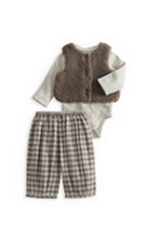 
                        
                          將圖片載入圖庫檢視器 Mamas &amp; Papas Borg Waistcoat with Bodysuit &amp; Trousers Outfit
                        
                      