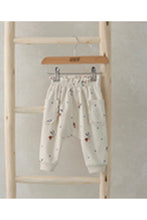 
                        
                          Load image into Gallery viewer, Mamas &amp; Papas Floral Heart Joggers
                        
                      