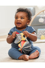 
                        
                          Load image into Gallery viewer, Skip Hop Discoverosity 3-In-1 Classic Stroller Toy - Online Exclusive
                        
                      