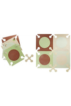
                        
                          將圖片載入圖庫檢視器 Skip Hop Playspots Interlocking Foam Tiles Green/Brown, 4x4 assembly play mat
                        
                      