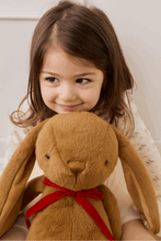 
                        
                          Load image into Gallery viewer, Snuggle Bunnies Penelope - Toffee - 45 cm- toddler happliy with bunny
                        
                      