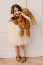 
                        
                          Load image into Gallery viewer, Snuggle Bunnies Penelope - Toffee - 45 cm-9 hugging bunny with smiley face
                        
                      
