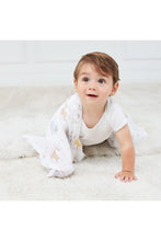 
                        
                          Load image into Gallery viewer, Aden + Anais Essentials Cotton Muslin Swaddles Winnie + Friends - 4 Pack 2
                        
                      