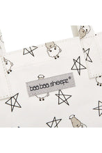 
                        
                          將圖片載入圖庫檢視器 Baa Baa Sheepz Small Tote Bag Small Star &amp; Sheepz
                        
                      