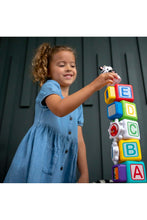 
                        
                          Load image into Gallery viewer, Baby Einstein Connect &amp; Create Magnetic Activity Blocks 11
                        
                      