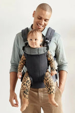 
                        
                          Load image into Gallery viewer, BabyBjörn Baby Carrier Harmony - Anthracite, 3D Mesh
                        
                      