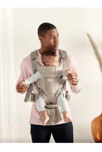 
                        
                          Load image into Gallery viewer, Babybjorn Baby Carrier Move 3D Mesh Grey Beige 4
                        
                      