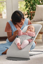 
                        
                          Load image into Gallery viewer, Babybjörn Bouncer Bliss Woven Mélange (Light Grey)
                        
                      