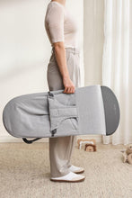 
                        
                          Load image into Gallery viewer, Babybjörn Bouncer Bliss Woven Mélange (Light Grey)
                        
                      