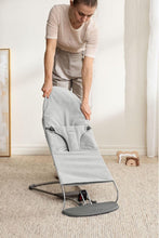 
                        
                          Load image into Gallery viewer, Babybjörn Bouncer Bliss Woven Mélange (Light Grey)
                        
                      
