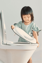 
                        
                          將圖片載入圖庫檢視器 BabyBjörn Toilet Trainer - White/Black
                        
                      