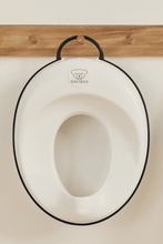 
                        
                          將圖片載入圖庫檢視器 BabyBjörn Toilet Trainer - White/Black
                        
                      
