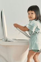 
                        
                          Load image into Gallery viewer, BabyBjörn Toilet Trainer White/Grey
                        
                      
